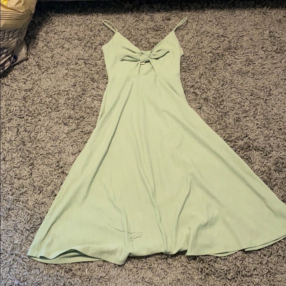 mint green dress